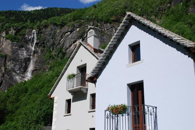 Hotel Ca' Del Borgo Cadarese Exterior foto